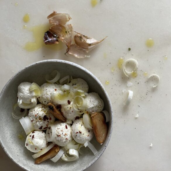 Labneh Makbus